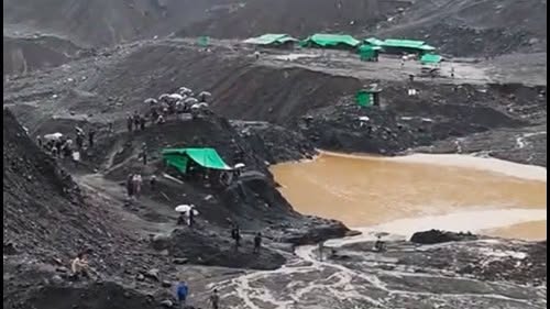 Heavy rains cause flooding in Hpakant, further landslide at Tonse Mouy, 4 bodies found, over 10 missing