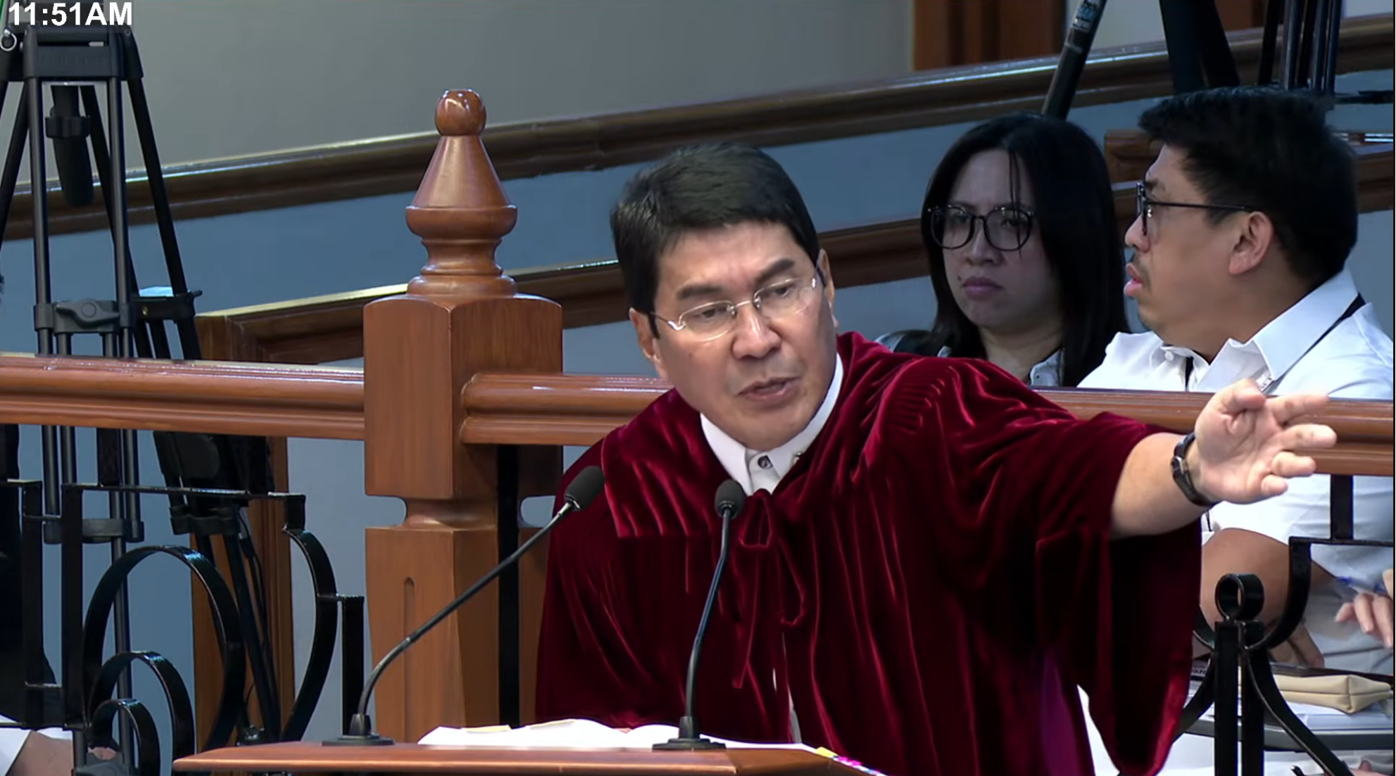 副大統領機密資金疑惑、証人への尋問に混乱 senator-judge Tulfoが「詐欺」と批判