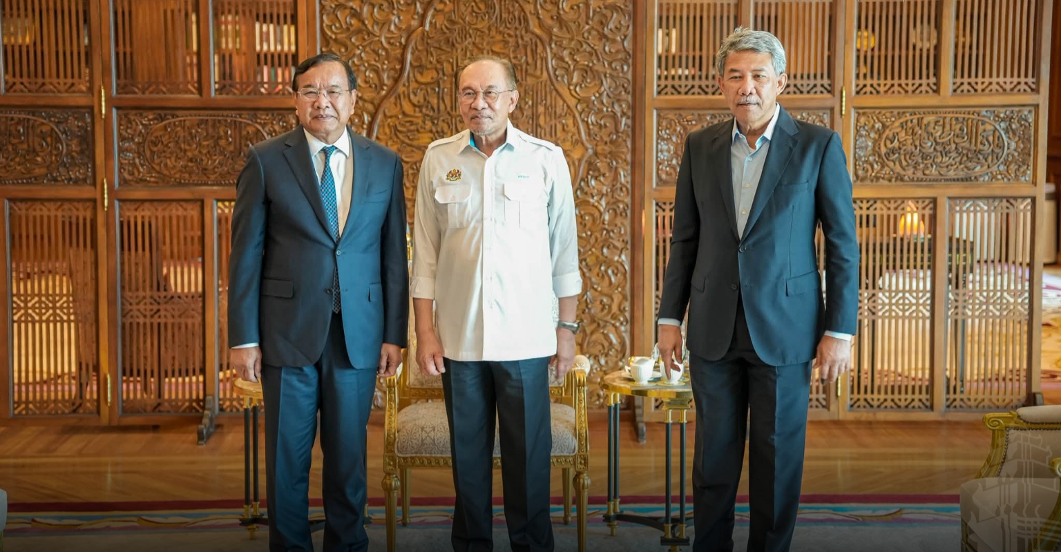 カンボジア外相、マレーシア首相と会談 二国間協力と地域安定を協議