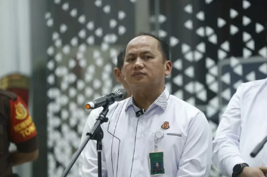 Indonesian Army Colonel Named Suspect in Corruption Case, Detained
