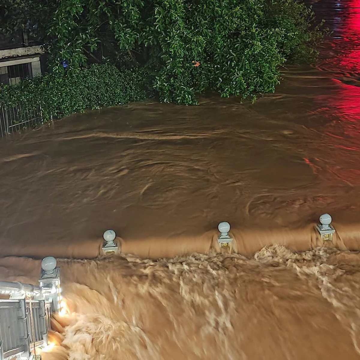 Typhoon Narra Triggers Heavy Rains, Flooding in Northeast Vietnam; Residents Face Sleepless Nights