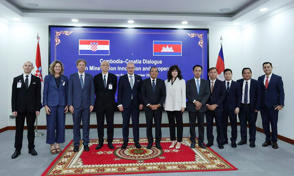 カンボジアとクロアチア、地雷除去とイノベーションで連携強化へ