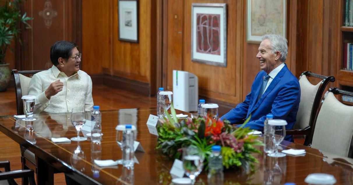 マルコス大統領、ブレア元英首相と会談 グローバルな課題を協議