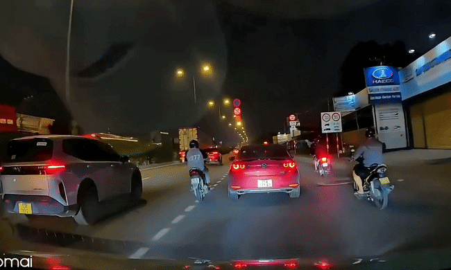 Ho Chi Minh City: Tragic Motorcycle Accident Highlights Traffic Safety Issues