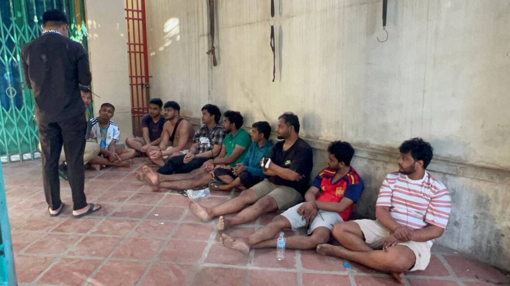 プノンペンでバングラデシュ人9人、不法滞在容疑で拘束