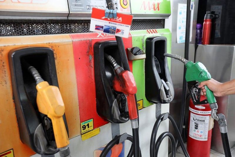 フィリピン、石油価格高騰対策で規制法改正を提案