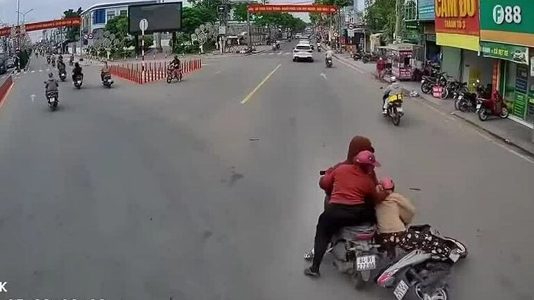 Vietnam: Intersection Tragedy Exposes Blind Spots in Traffic Rules