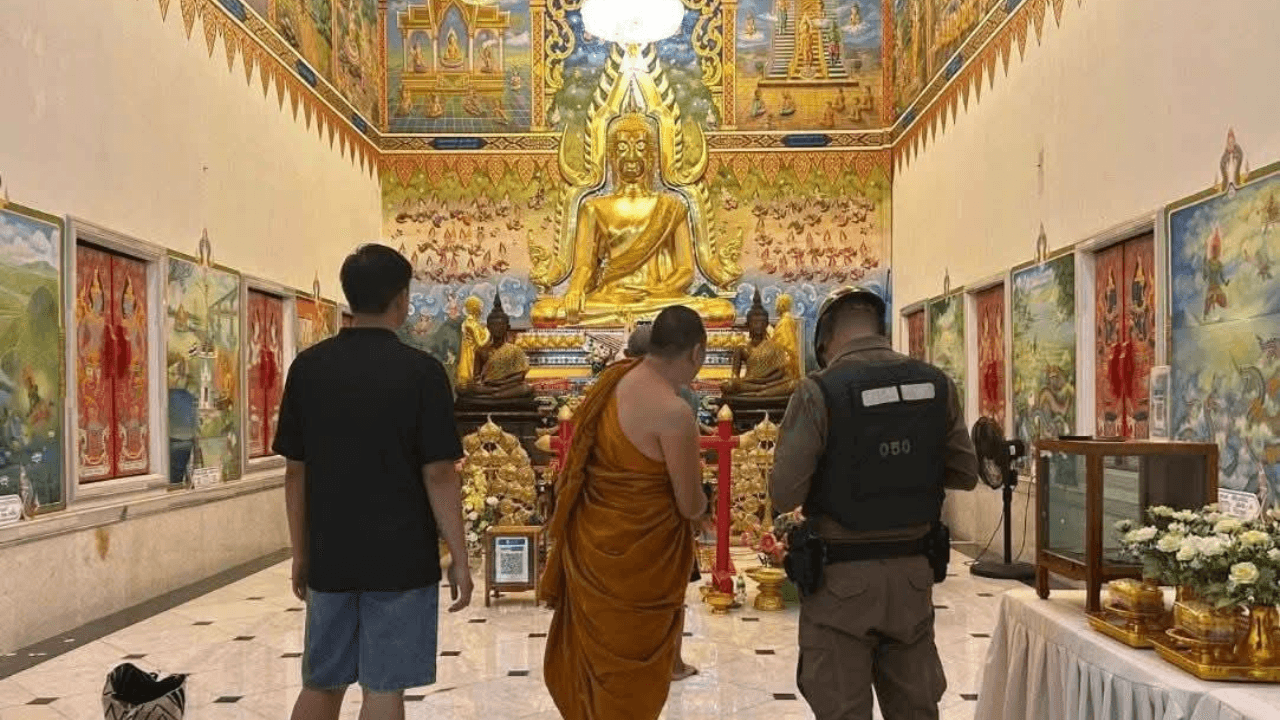 仏像の装飾品盗難、僧侶を逮捕 タイ・ノンカイ