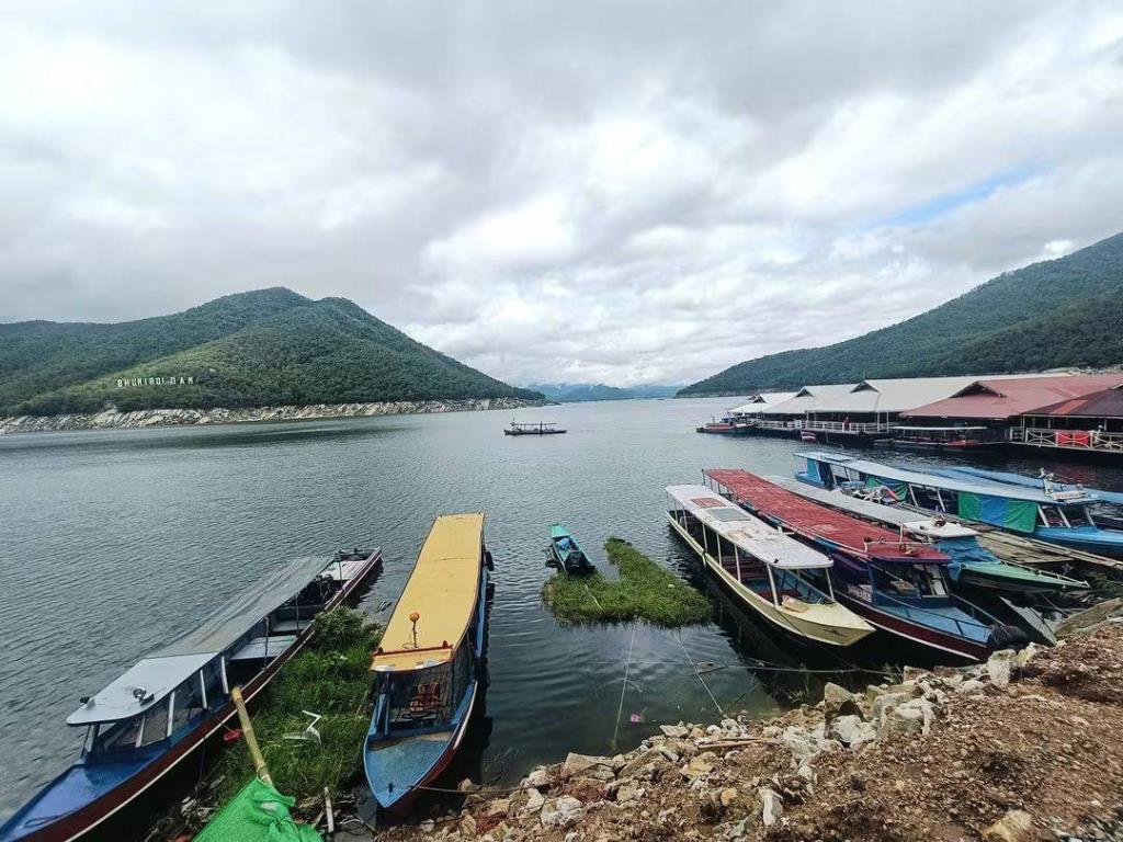 Bhumibol Dam at 63% Capacity, Water Shortage Fears Linger Despite Past Flood Lessons