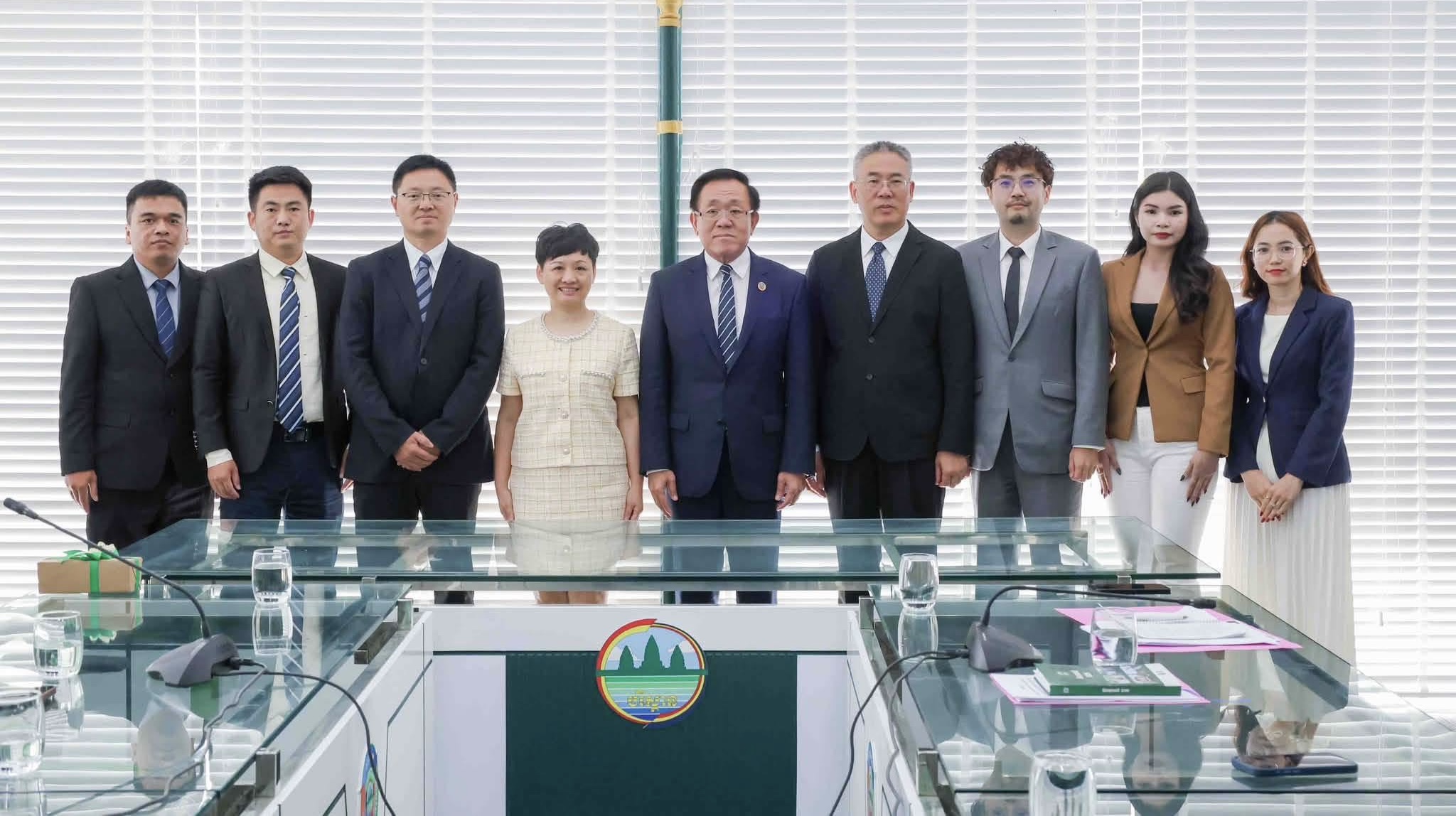 Cambodia Environment Ministry Urges Private Sector to Modernize with AI, Satellite Tech
