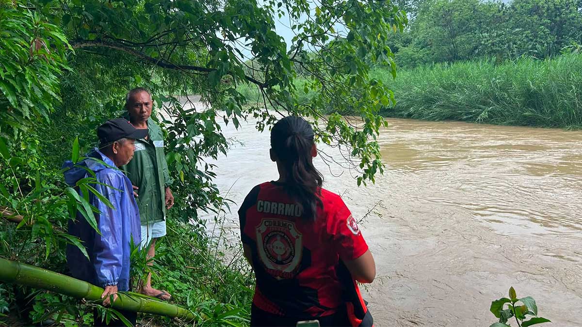 カンドン市で豪雨による河川増水、少年が犠牲に