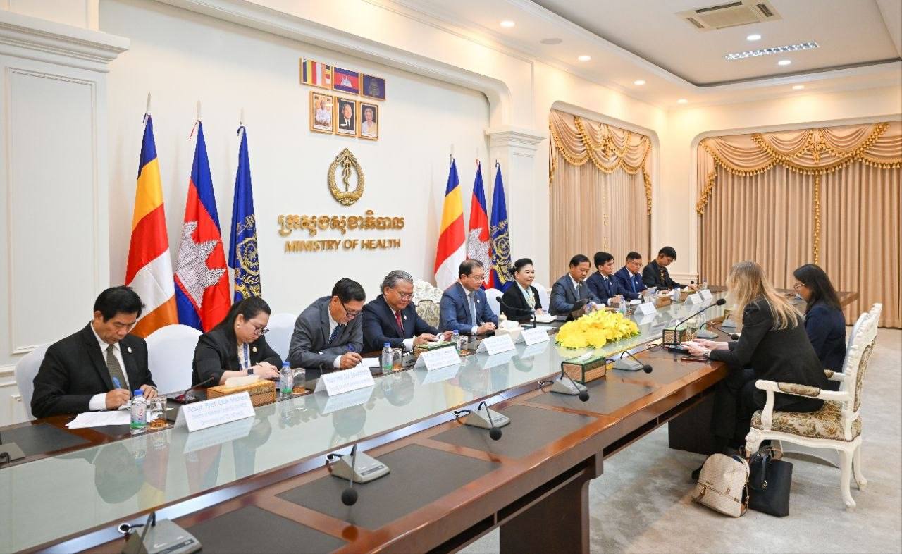 Cambodia and Global Fund Strengthen Partnership to Sustain Gains Against AIDS, TB, and Malaria