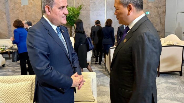 Cambodian PM Meets Azerbaijan Foreign Minister Ahead of Asia Confidence Summit