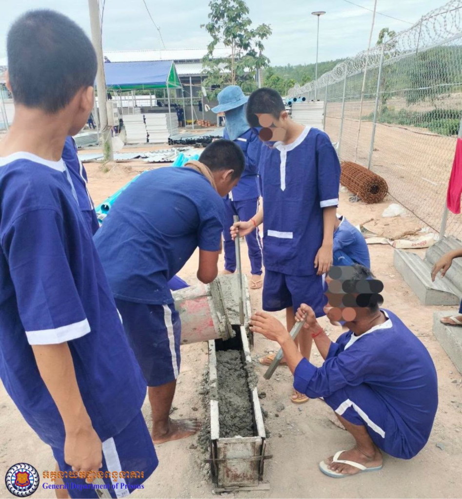 カンボジア、少年非行者790人が更生プログラムに参加、野菜栽培や兵器掩蔽施設建設に貢献