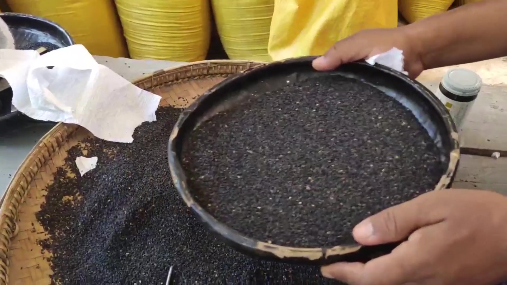 Sesame prices are rising in Aung Lan sesame market