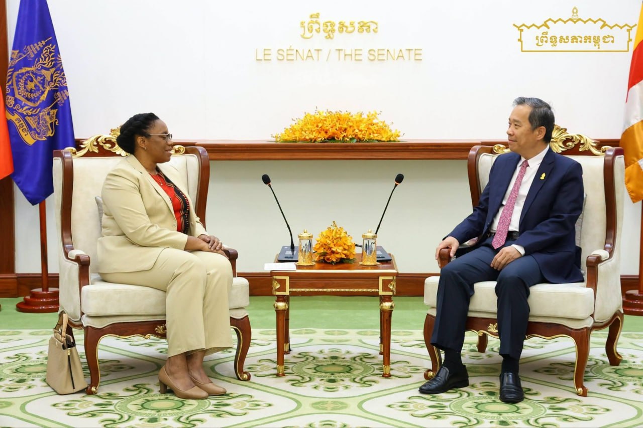 Cambodia and Cuba Discuss Expanding Cooperation in Health and Pharmaceutical Sectors