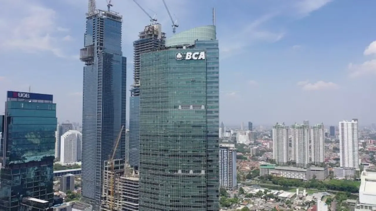 インドネシア金融セクター、2025年度も利益トップを独占 Fortune Indonesia 100 2026発表