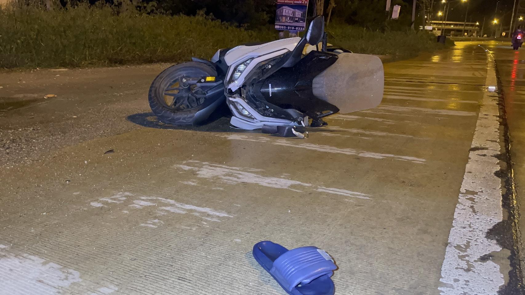26-Year-Old Motorcyclist Dies After Crashing Into Roadside Bin Near Huai Yai Intersection