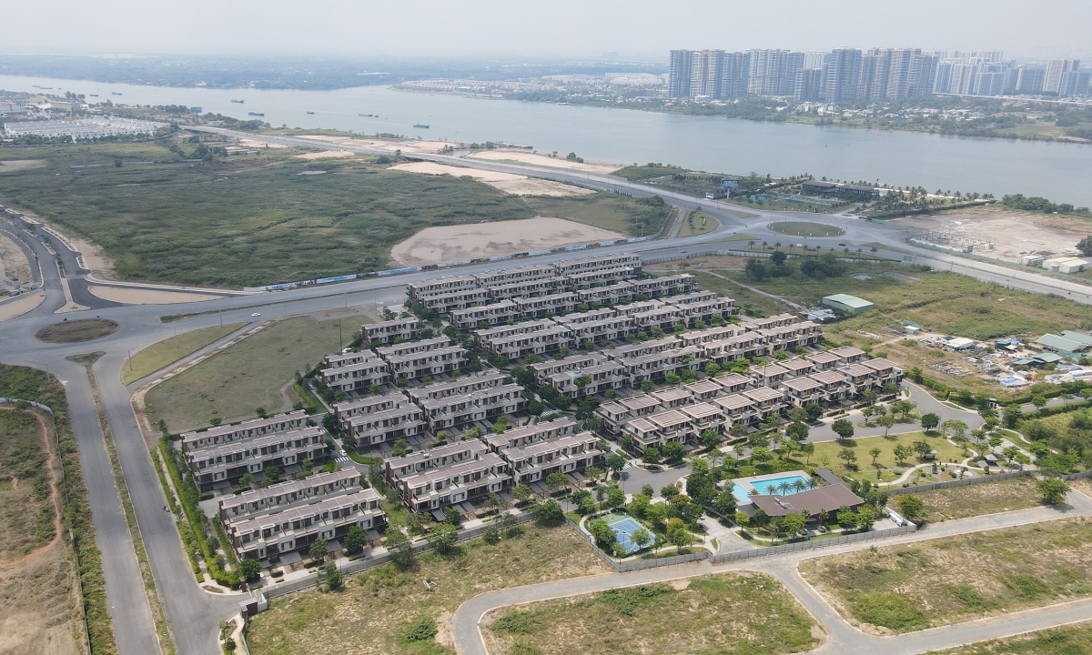 Real estate prices in Dong Nai rise as infrastructure projects advance, yet market liquidity remains slow