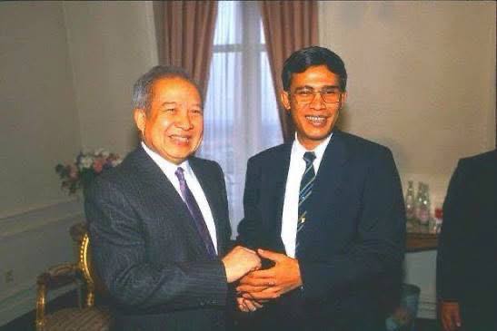 Paris Peace Agreements' 35th Anniversary: Senate President Highlights Sihanouk-Hun Sen Meeting