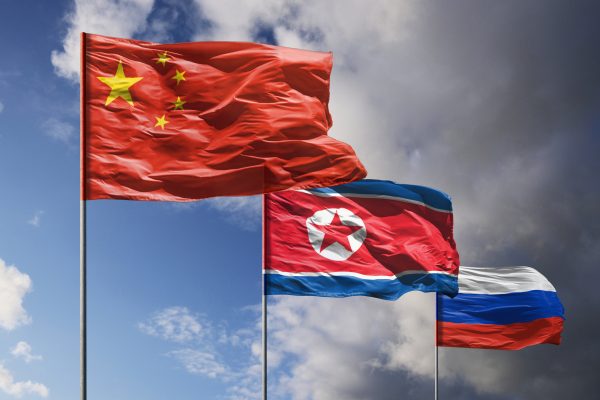 中国・ロシア・北朝鮮、権威主義軸が中東・ウクライナ情勢に影