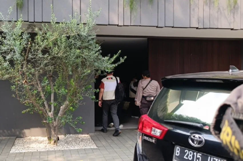 KPK Confident of Additional Evidence After Searching Silmy Karim's House