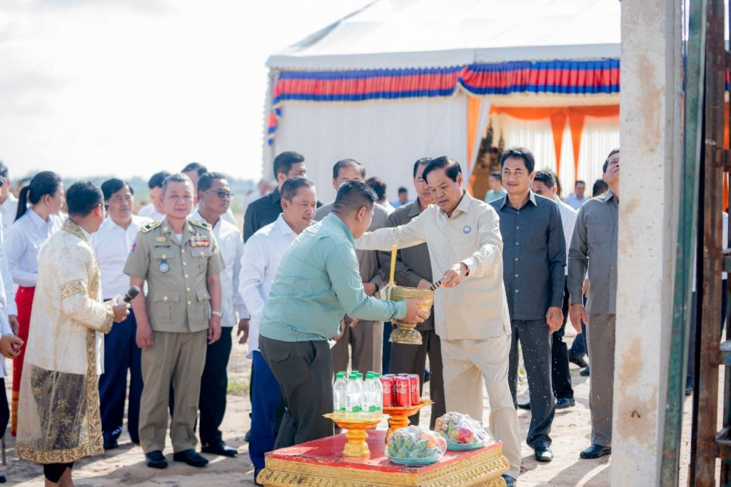 Takéo Province Breaks Ground for Veterans and Retirees Association Building