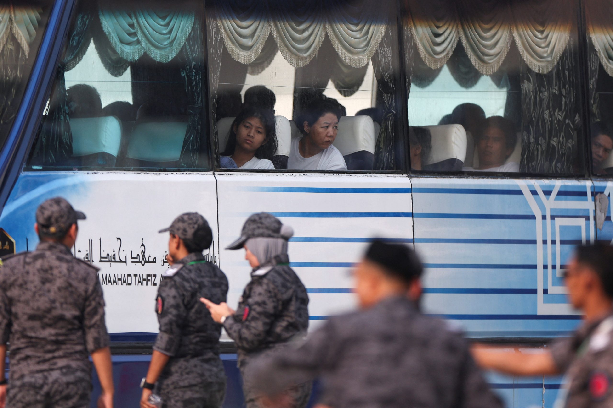 Malaysia begins sending home Myanmar refugees despite safety concerns