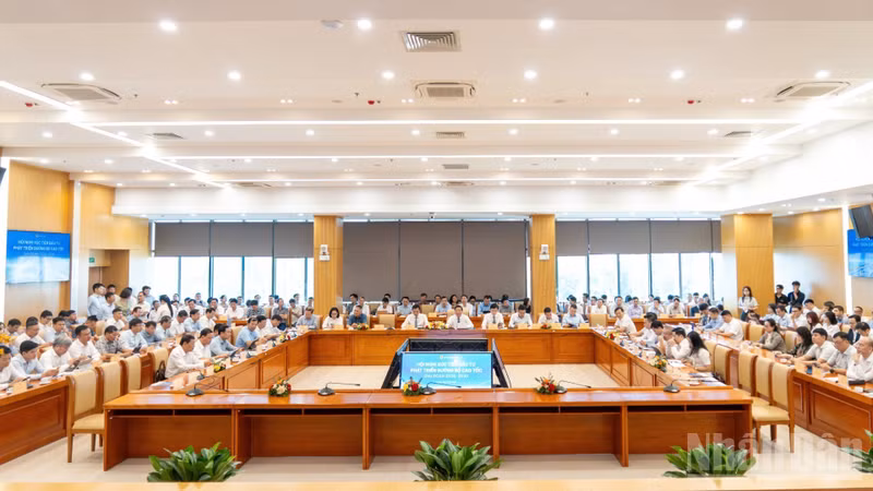 Vietnam Accelerates Private Funding for Expressway Construction via PPP Model