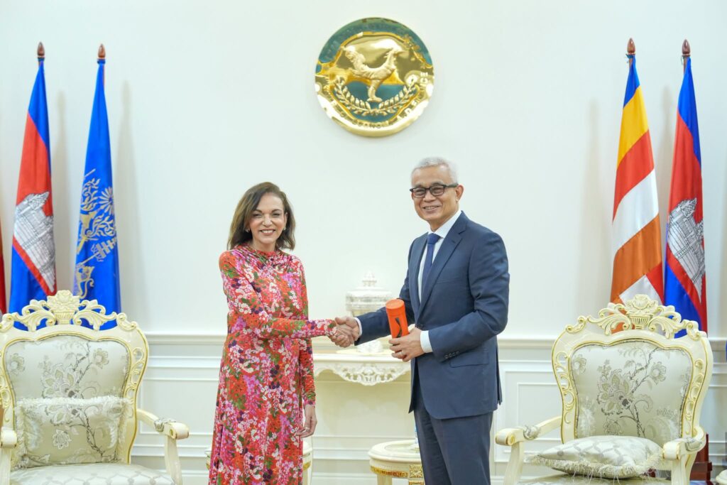 Australia Reaffirms Development Partnership with Cambodia Ahead of 75th Anniversary