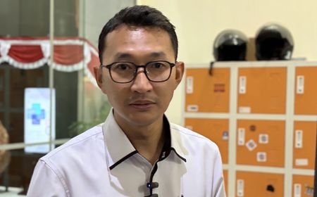 インドネシア入管、外国人滞在許可証不正管理で捜査網拡大