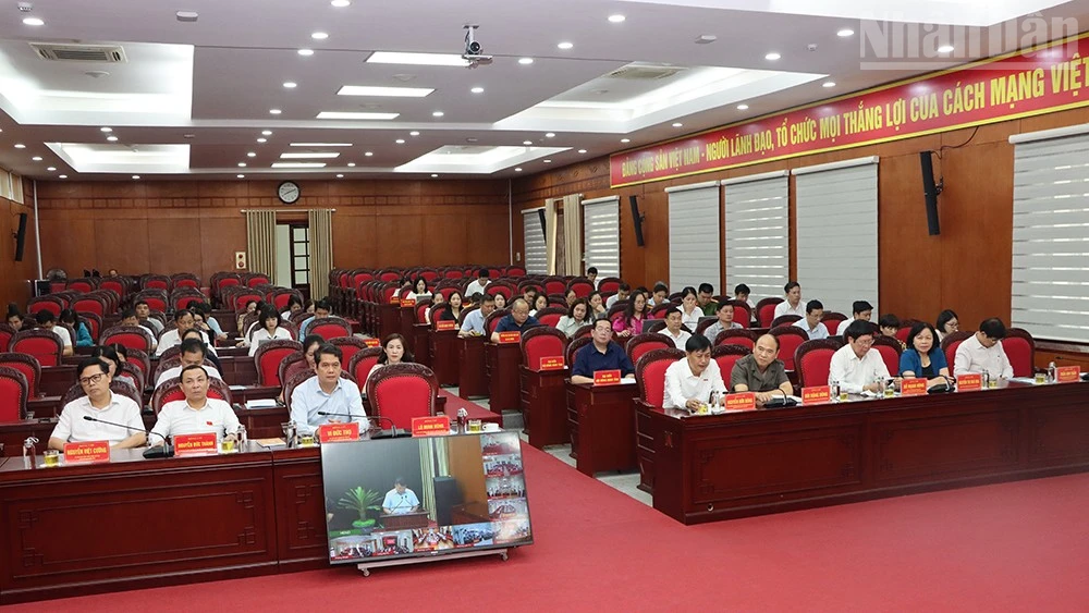 Son La Province Enhances Skills for Local People's Council Deputies
