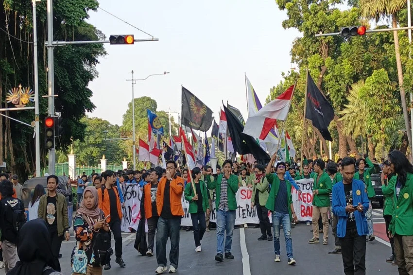 Student Alliance Demands Strengthening Article 33 of the Constitution to Face Global Challenges