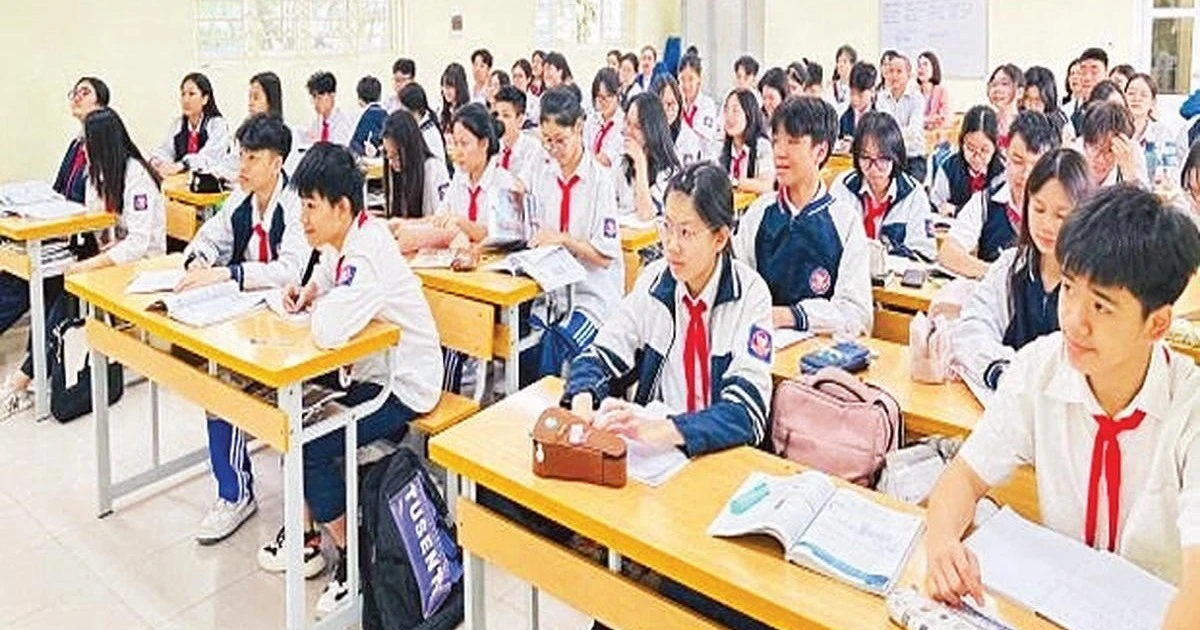 Hanoi City Develops Roadmap for Free Textbooks