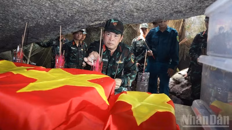 Da Nang Continues to Uncover Remains of Fallen Soldiers in Collapsed Cave