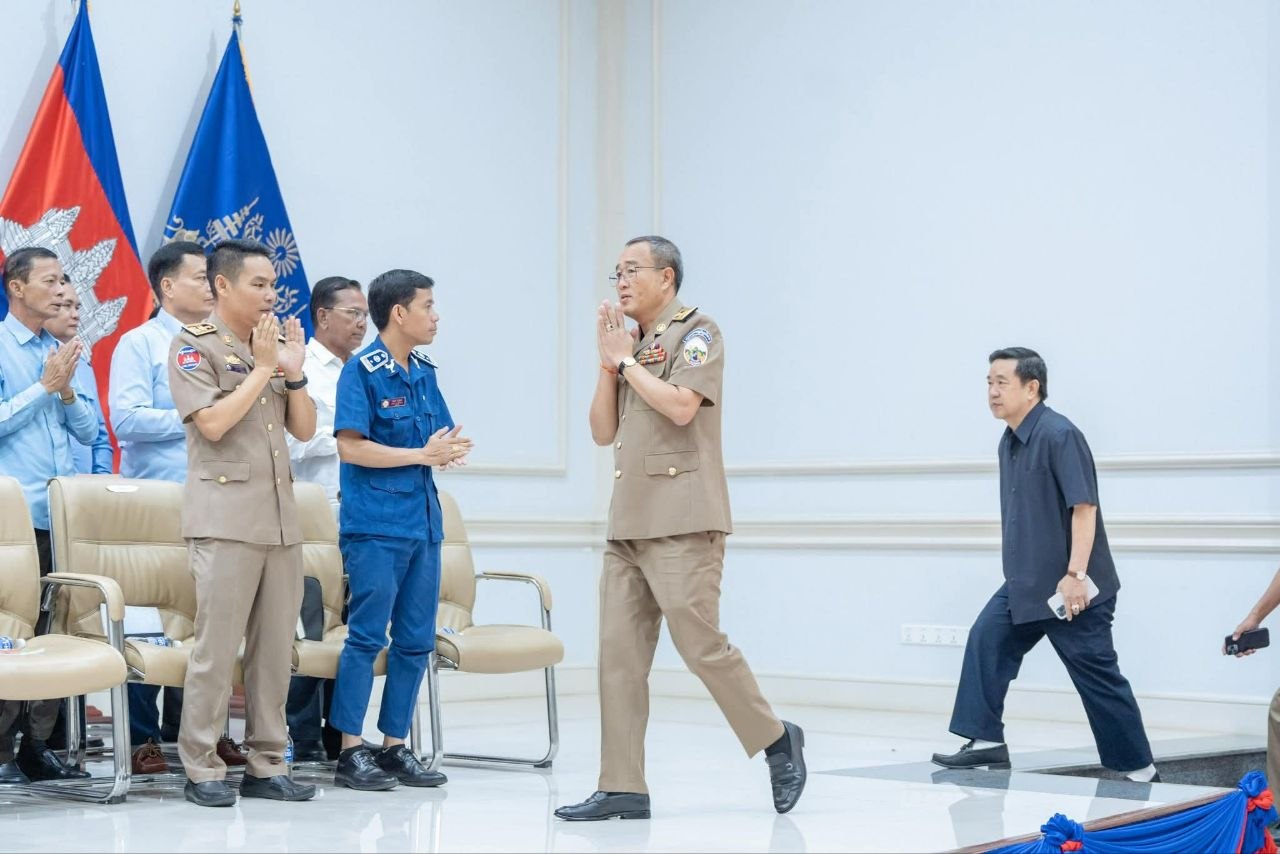Cambodia Intensifies Crackdown on Online Scams with Prey Veng Meeting