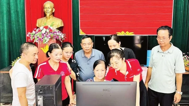 Vietnam to Restructure Local Party Organizations to Strengthen Leadership