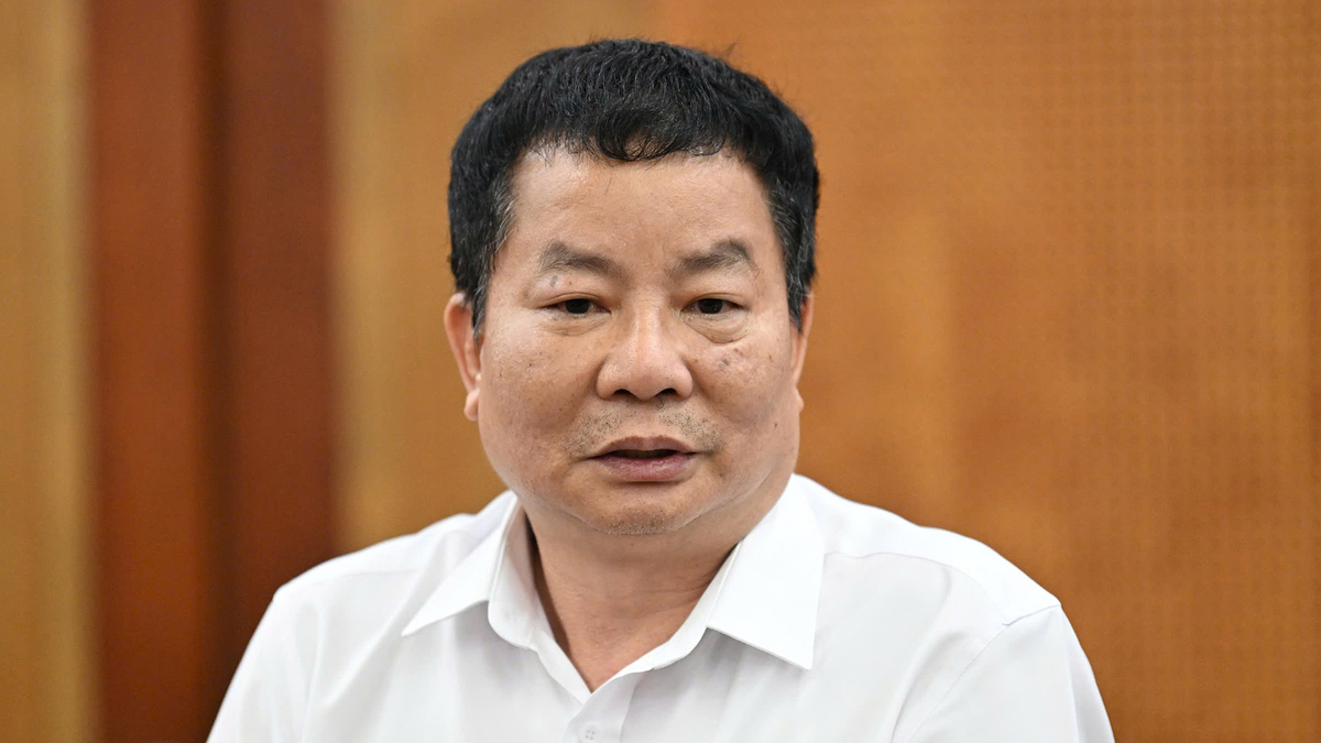 Vietnam to Offer Severance Packages for Redundant Village and Neighborhood Chiefs