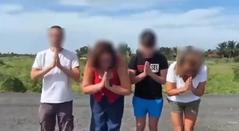 Italian Youths Apologize for Skytrain Disturbance, Face Deportation