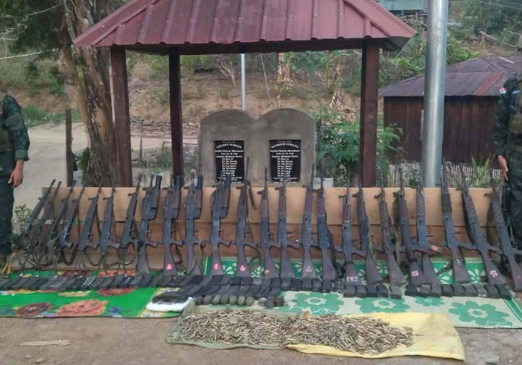 チン州ファラム近郊で抵抗勢力がミャンマー軍キャンプを制圧