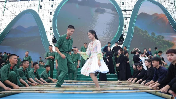 Thai Nguyen Tourism Season 2026 Kicks Off with Record-Breaking Bamboo Dance Performance