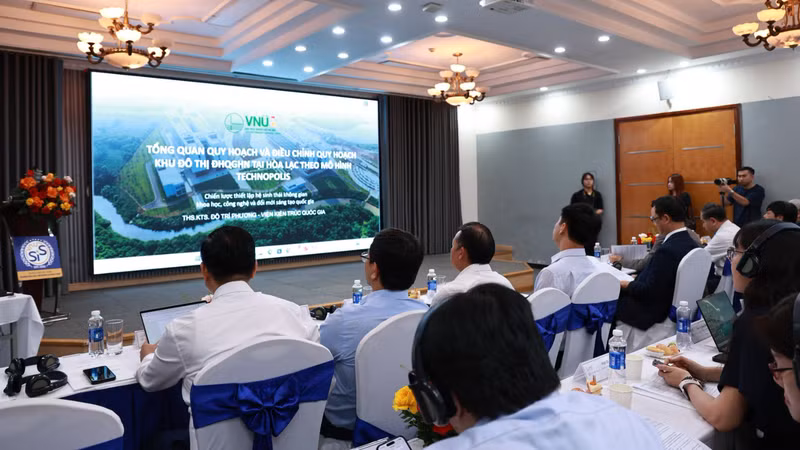 Hanoi University of Science and Technology Aims to Train Semiconductor Talent: Hòa Lạc New Urban Area Initiative