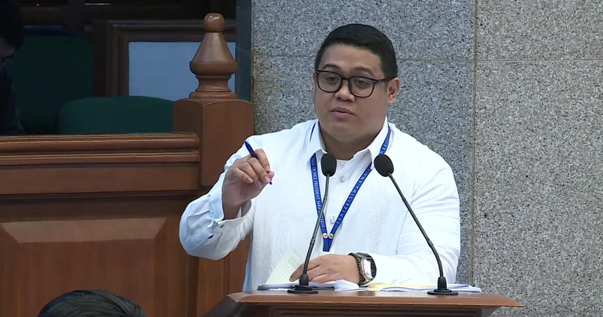 Who is Justin Nicol Gular, the defense lawyer cross-examining witness in VP Duterte's impeachment trial?