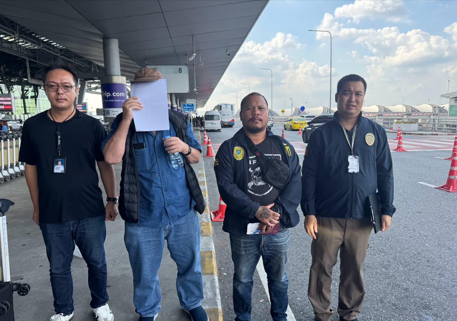 パタヤ裁判所令状、75歳ベルギー国籍男性がスワンナプーム空港で逮捕
