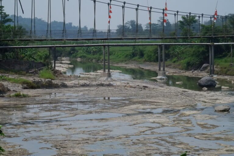 ジャボデタベックの水不足、水源地ボゴールの干ばつが深刻化