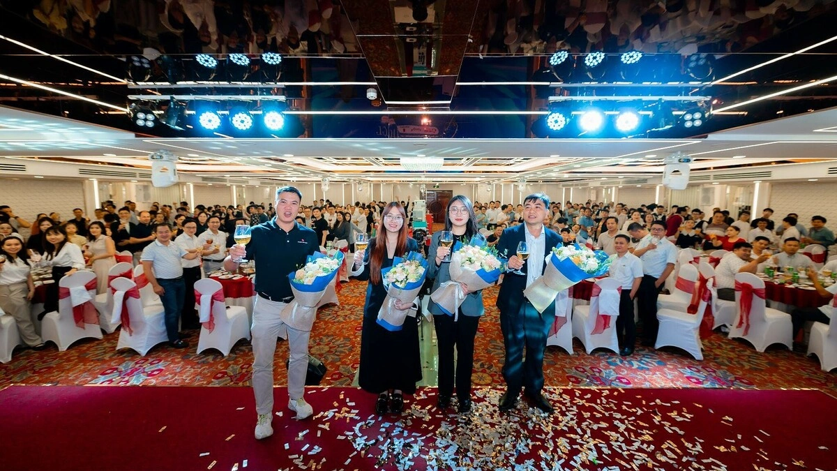 Vietnam Solar Industry Eyes Growth with International Partnerships