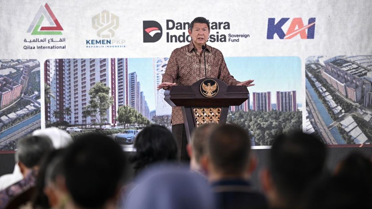 Prabowo Confides in Brother About Administration Challenges, Says Hashim