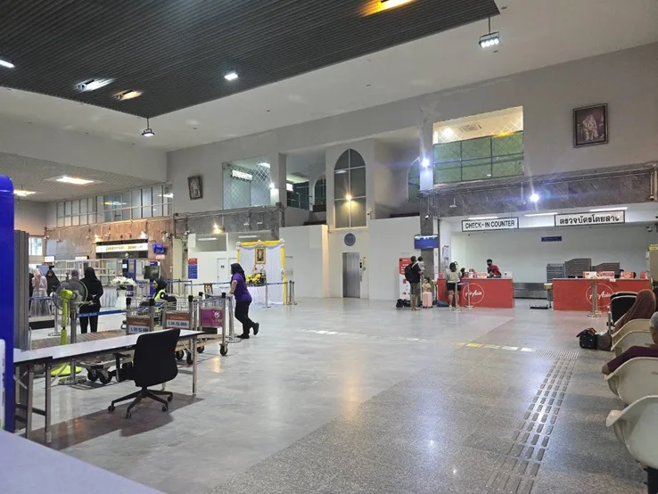タイ南部10空港、大雨警戒指示 空港局長が監視強化へ