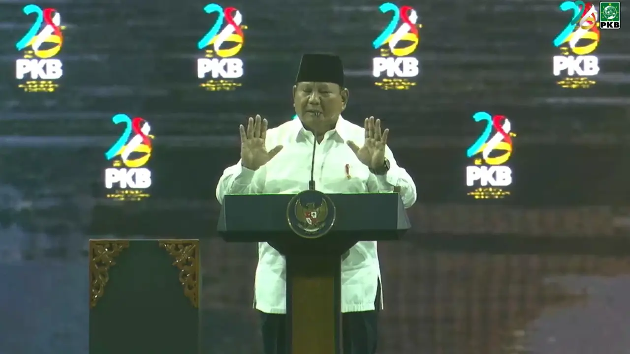 プラボウォ大統領、PKB党大会で「告白」 - 疲労困憊から熱狂へ