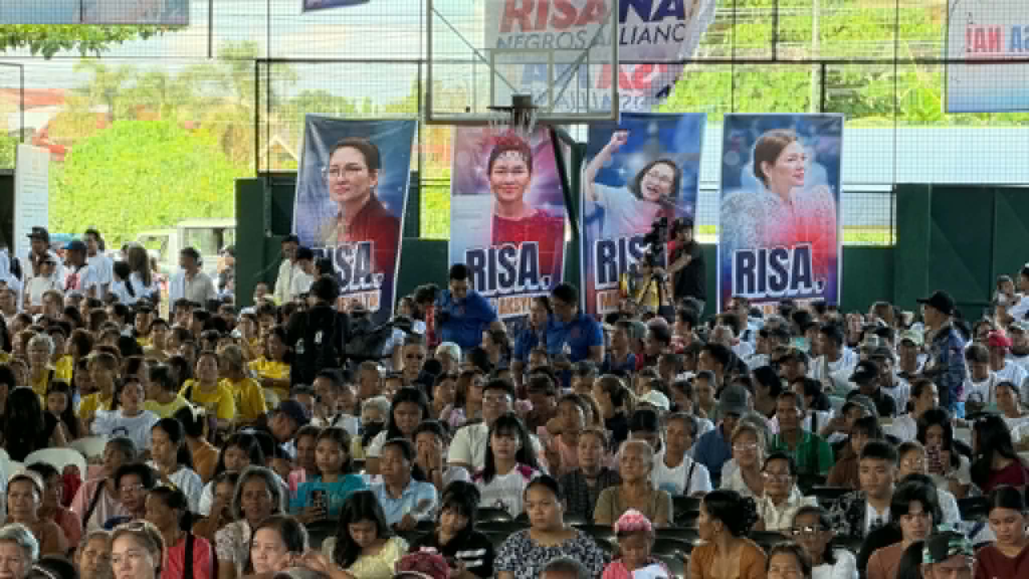 ホンテベロス上院議員、2028年大統領選出馬へ「Risa Na」運動がバコロドで始動